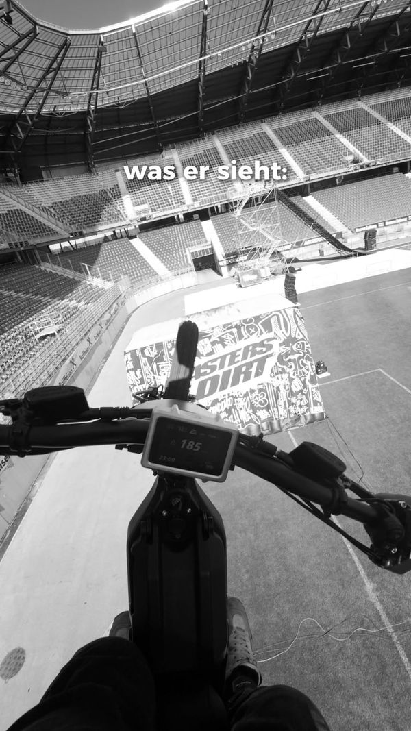 Facebook Bild